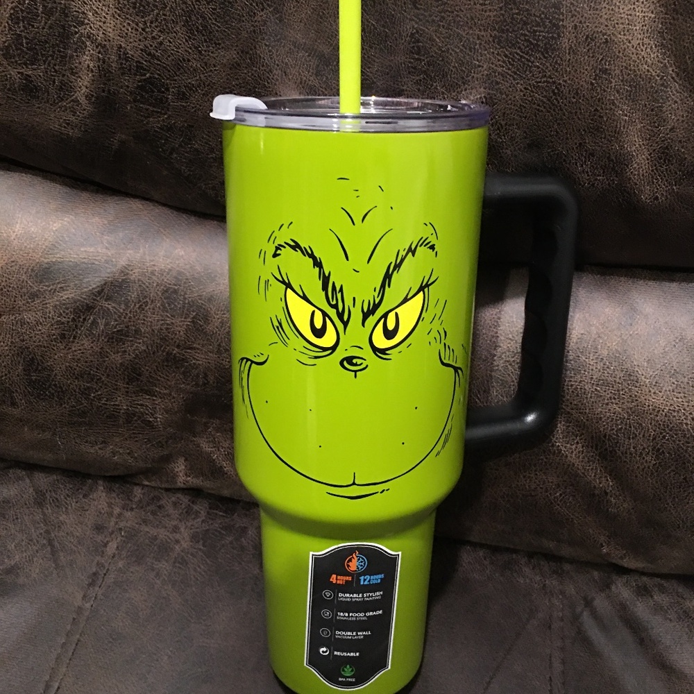 The Grinch 40 Ounce Metal Tumbler - Hot or Cold New